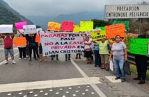 Crece la inconformidad: transportistas y ciudadanos bloquean la autopista Orizaba–Puebla contra nuevas casetas de peaje; anuncian nuevo bloqueo para este lunes y acusan “privatización encubierta” de la vía