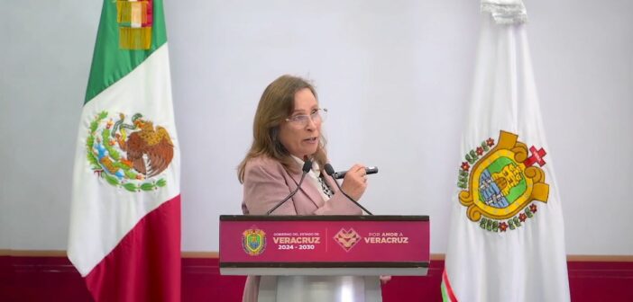 Rocío Nahle descalifica recolección de firmas para legislar revocación de mandato en Veracruz: “no estoy para darle contentillo a carroñeros”