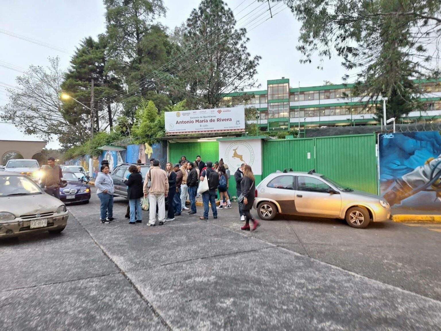 Toman escuelas docentes de Veracruz en protesta contra “nómina única ...