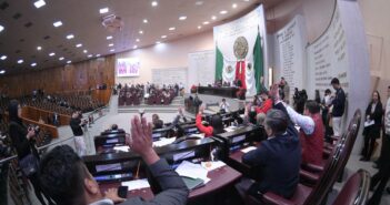 Aprueban Ley de Ingresos 2026 para Veracruz: desisten de crear nuevos impuestos locales; Hacienda prevé “crecimiento moderado” e inflación que impactarán la transferencia de recursos federales a la entidad