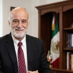 El derrumbe del Juicio de Amparo, la abdicación de la Suprema Corte y la crisis del Estado constitucional mexicano