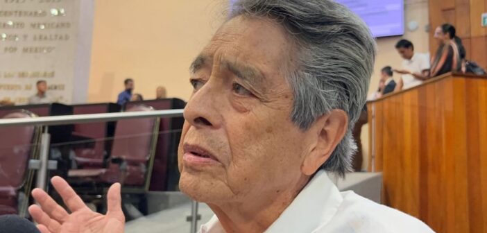 Padre de Cuitláhuac García critica gestión de Rocío Nahle: “Es un error confiar en alguien que no es de Veracruz porque no se tiene la dimensión de lo que el estado necesita”, dijo.