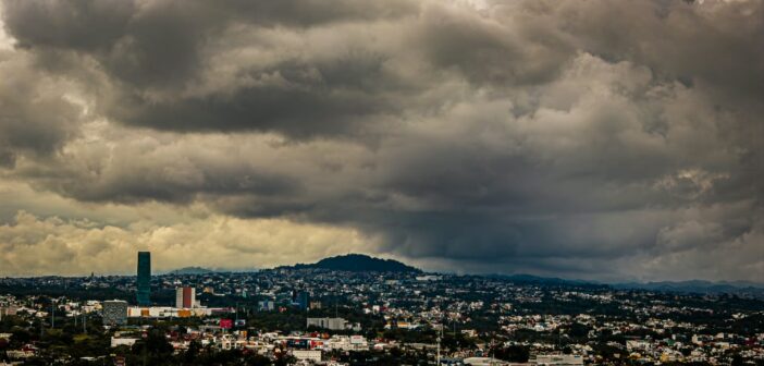 Alerta Gris por Frente Frío no. 2 este fin de semana: en Xalapa se esperan rachas de viento de hasta 70 kph y lluvias de 60 mm; exhorta PC Municipal a adoptar medidas preventivas