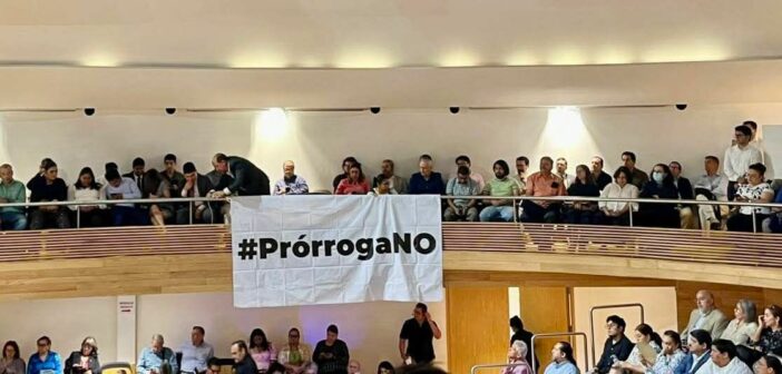 Red UV por la Legalidad pide a Consejo Universitario General destitución del rector y de la Junta de Gobierno en sesión del 15 de diciembre: consejeros fueron designados “para defender a la Universidad, no para respaldar a un tirano”