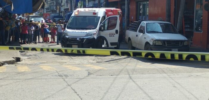Asesinan a balazos a jefe de inspectores de comercio en Poza Rica, Veracruz Asesinan a balazos a jefe de inspectores de comercio en Poza Rica, Veracruz
