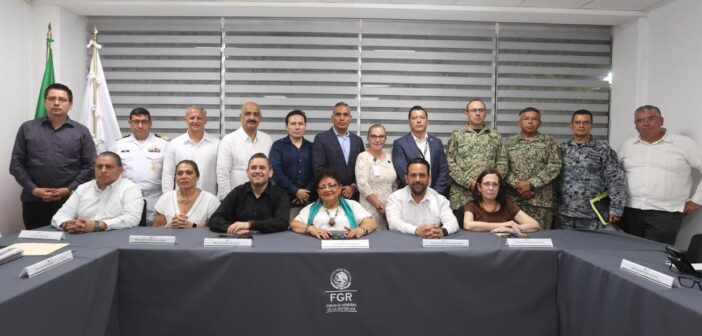 Pide titular de FGR a autoridades veracruzanas sumar esfuerzos, compartir información y coordinar acciones: recorre Ernestina Godoy instalaciones de la Fiscalía federal en Veracruz Pide titular de FGR a autoridades veracruzanas sumar esfuerzos, compartir información y coordinar acciones: recorre Ernestina Godoy instalaciones de la Fiscalía federal en Veracruz
