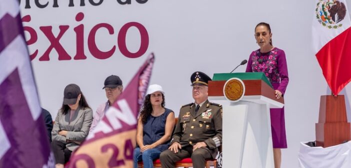 Claudia Sheinbaum reta a Trump y acusa injerencia extranjera directa en México: «EU viene por unos, por otros y luego elige quién gobierna», señala en mensaje por dos años de triunfo electoral