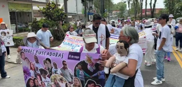 El otro 10 de mayo: marchan madres buscadoras en Xalapa ante crisis humanitaria por desaparecidos en Veracruz