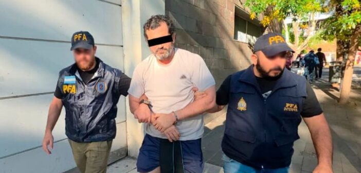 Detienen en Argentina a Fernando Farías Laguna, contralmirante de la Marina acusado de liderar red de huachicol fiscal; es sobrino de exsecretario de la Semar con AMLO