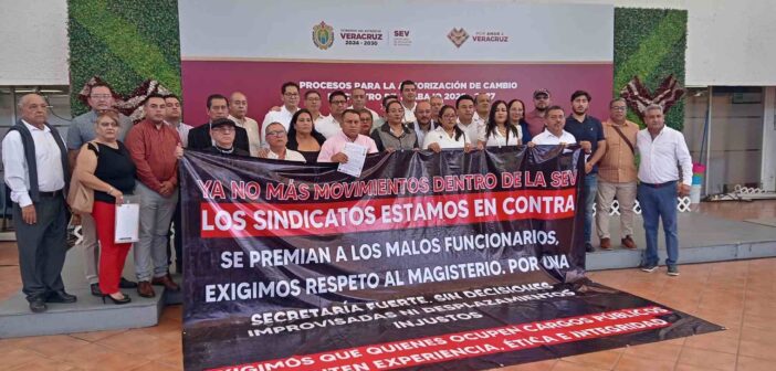 Nombra Nahle en Recursos Humanos de la SEV a acusada de presionar a empleada estatal a renunciar; 36 organismos sindicales magisteriales la repudian