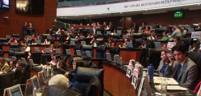 Nueva derrota de Sheinbaum: Senado aprueba el “plan B” electoral, pero excluye adelantar la revocación de mandato Nueva derrota de Sheinbaum: Senado aprueba el “plan B” electoral, pero excluye adelantar la revocación de mandato