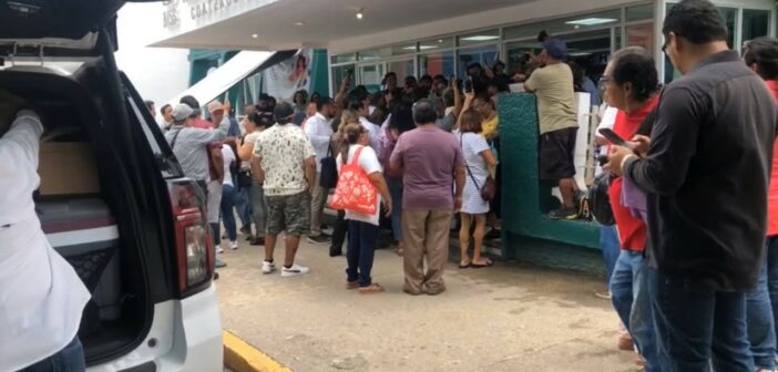 ¿Como en Dinamarca? En riesgo ciudadanía y derechohabientes por crisis de salud en el sur de Veracruz